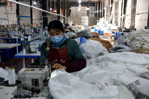 2021新春走基層 生活美容服務(wù)溫暖萬家